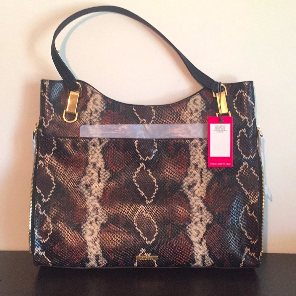 Vince Camuto Emely